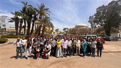 وقفة لأوركسترا أوبرا القاهرة والسيمفوني تضامنا مع زملائهم المحالين للشئون القانونية (فيديو)