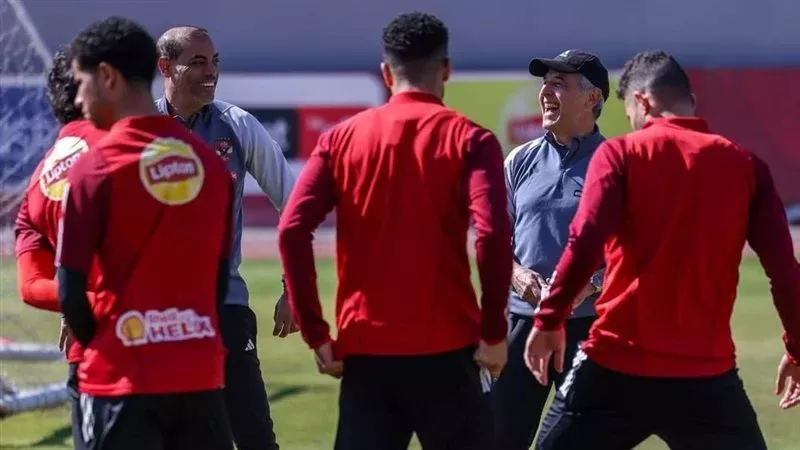 الأهلي، فيتو 