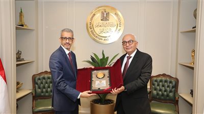 وزير التعليم يستقبل مدير عام المنظمة العربية للتربية والثقافة والعلوم
