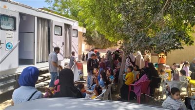 تقديم خدمات طبية لأكثر من 800 مواطن بمختلف التخصصات في البحيرة