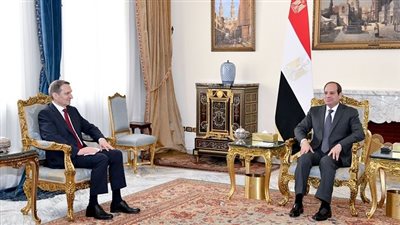 السيسي وبوتين يقودان تطور الشراكة الاستراتيجية بين القاهرة وموسكو.. استمرار التشاور والتنسيق بين البلدين في مختلف الملفات.. وتحقيق المصالح المشتركة للبلدين والشعبين الصديقين