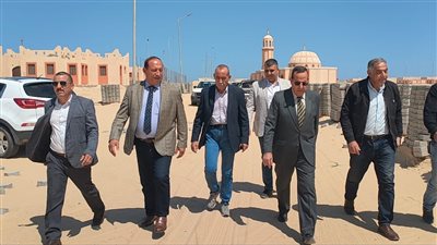 محافظ شمال سيناء: طرح تجمعات قرى الصيادين خلال الاحتفال بالعيد القومي