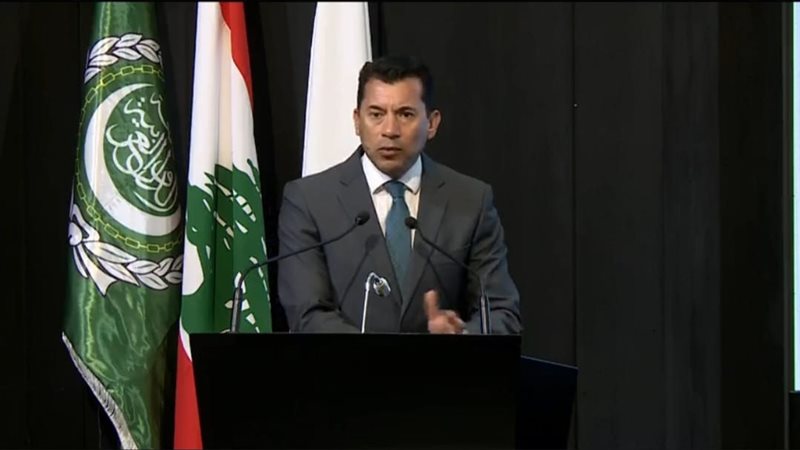 أشرف صبحي يشهد حفل