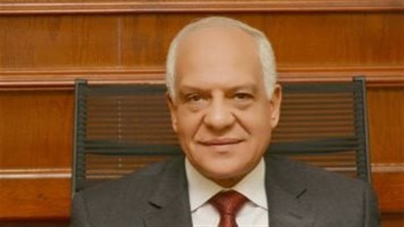 محافظ الجيزة اللواء