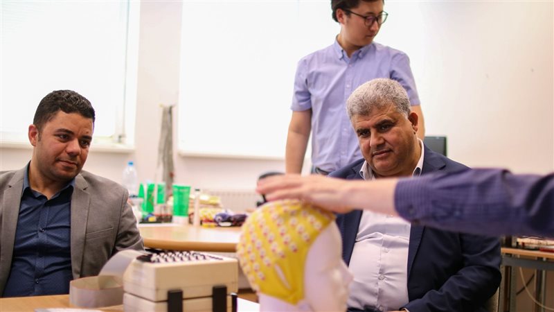 وفد جامعة بنها في