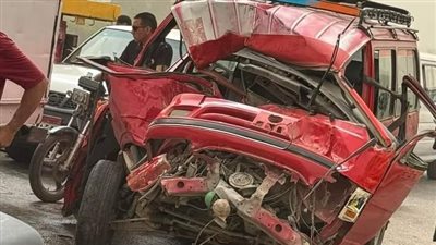 إصابة 3 أشخاص في حادث تصادم سيارتي ميكروباص بالمنيا (صور)