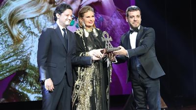 يسرا عن تكريمها من مهرجان بيروت لسينما المرأة: حدث مهم في تاريخي