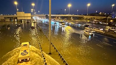 تنتهي الأربعاء، تفاصيل موجة أمطار جديدة تهدد الإمارات 