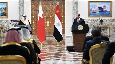 5 قرارات جمهورية هامة وتحذيرات رئاسية قوية للعالم من اتساع الصراع بالمنطقة