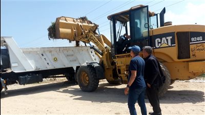 رفع 3400 طن مخلفات في المنطقة الصناعية بجمصة 
