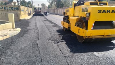 تطوير عدد من الطرق في المريوطية بالجيزة (صور)