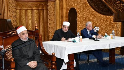  وزير الأوقاف ومحافظ جنوب سيناء يفتتحان أعمال تطوير مسجد الصحابة بشرم الشيخ 