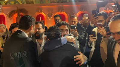 نجوم الفن والرياضة في حفل زفاف نجل محمد فؤاد (فيديو وصور)