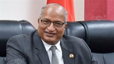 وكيل التعليم ببورسعيد لـ أولياء الأمور: الامتحانات من المنهج ولا تنساقوا خلف تجار العلم 