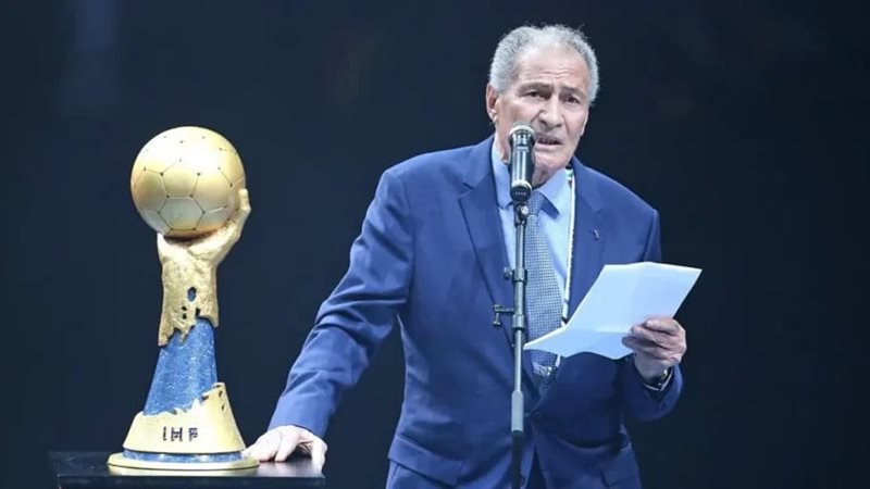 حسن مصطفى رئيس الاتحاد