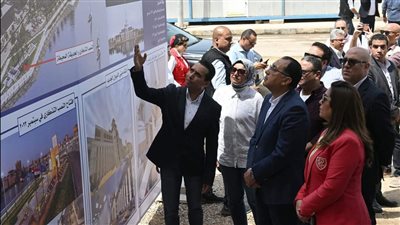 مدبولي يُوجه بمتابعة خطة خفض أسعار الخبز السياحي (صور) 