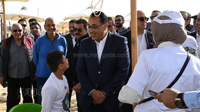رئيس الوزراء يتفقد نادي وشاطئ «قادرون» لذوي الهمم بدمياط الجديدة (صور)