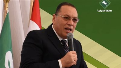 محافظ الشرقية: تفتيش 1140 منشأة وتحرير 5893 محضر حرق مخلفات زراعية