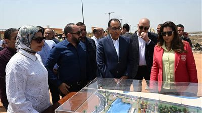 رئيس الوزراء يتابع تطوير ورفع كفاءة طريق مدخل مدينة دمياط