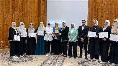  طالبات تمريض الأزهر يحصلن على المركز الأول في الإنشاد الديني بجامعة قناة السويس 