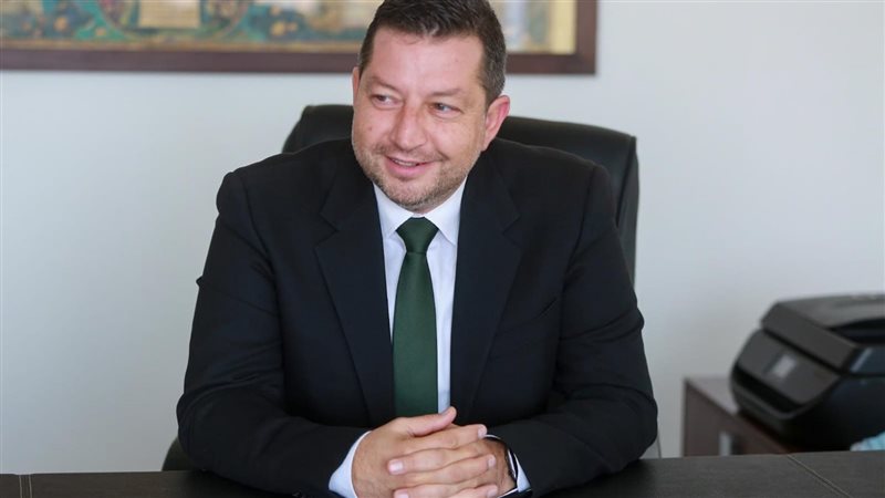 شريف الصياد، فيتو