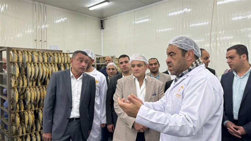 وزير التجارة ومحافظ