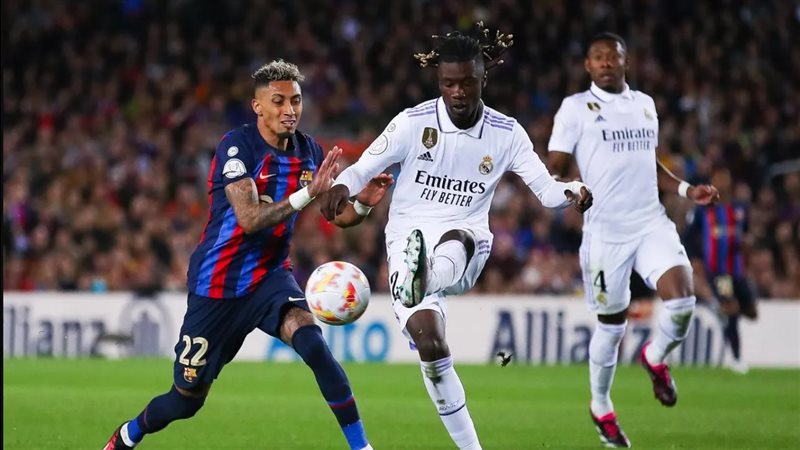 ريال مدريد وبرشلونة،