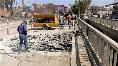 محافظ الغربية يتابع أعمال رفع كفاءة وصيانة كوبري الرباط بالمحلة