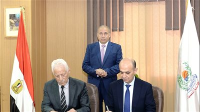 توقيع بروتوكول تعاون مشترك بين جامعة المنصورة وكلية الكوت بالعراق