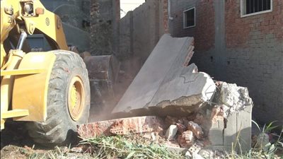 إزالة 6 حالات تعدٍّ على أملاك الدولة بمركز فارسكور 