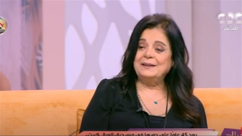 الفنانة نادية شكري،