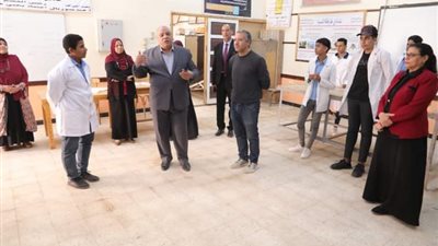 تحفيز طلاب الطاقة الشمسية على الاستفادة القصوى من التدريبات العملية بتعليم الوادي الجديد