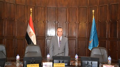جامعة الإسكندرية تناقش مقترح آليات تنفيذ توصيات تقرير التحديات التي تواجه البحث العلمي بجامعة الإسكندرية