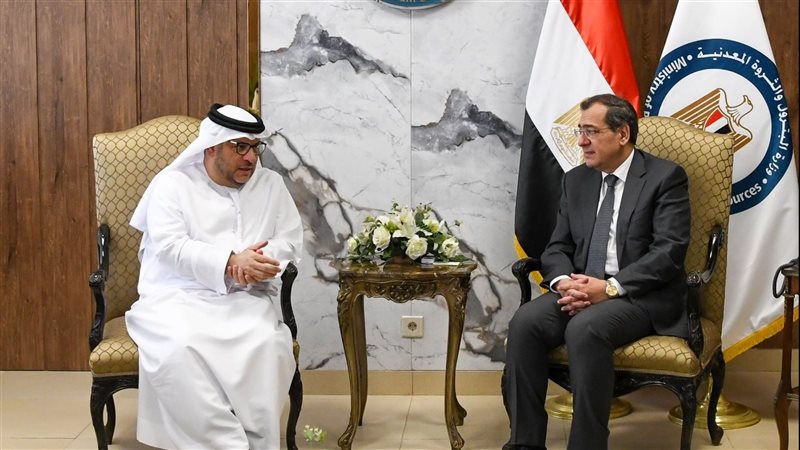 وزير البترول خلال