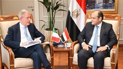  أحمد سمير: 5 مليار و145 مليون دولار حجم التبادل التجاري مع إيطاليا العام الماضي