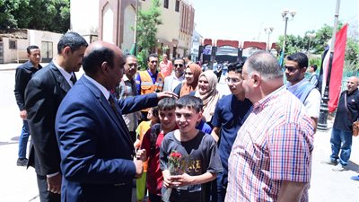 مستشفيات جامعة سوهاج تستقبل 74 مصابا ومرافقا من غزة (صور)