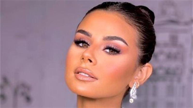 منة عرفة، فيتو 
