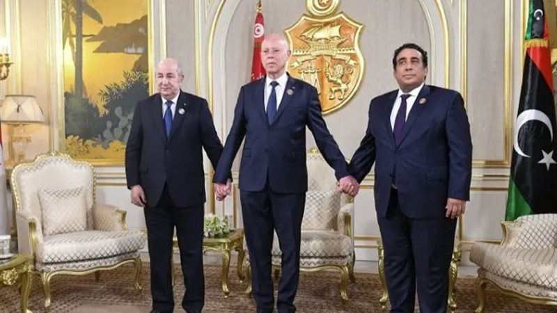 قيس وتبون والمنفي،