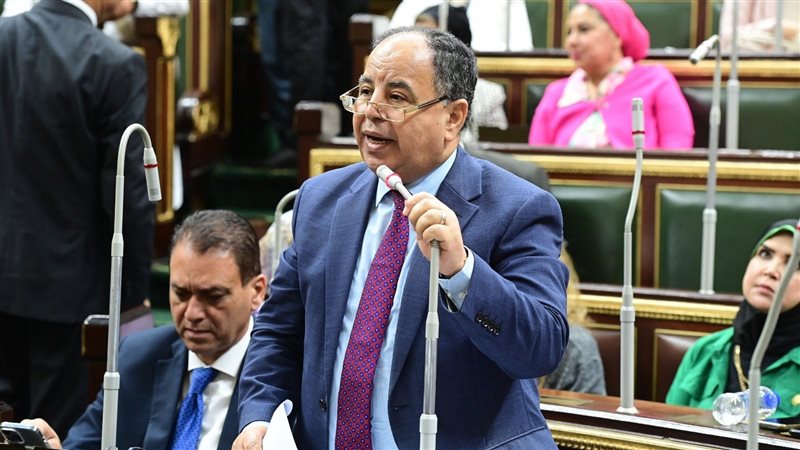 وزير المالية الدكتور
