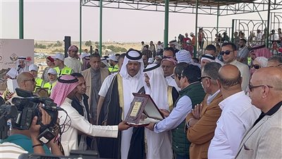 وزير الشباب والرياضة يشهد ختام مهرجان سباق الهجن في العريش (فيديو)
