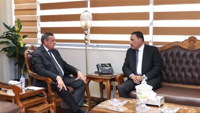 وزير التنمية المحلية يستقبل محافظ مطروح لمتابعة موقف تنفيذ المشروعات التنموية