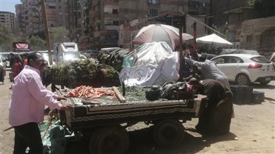 رفع 1200 حالة تعد وإشغالات ومنع الباعة الجائلين بكوبري الخشب وميت عقبة