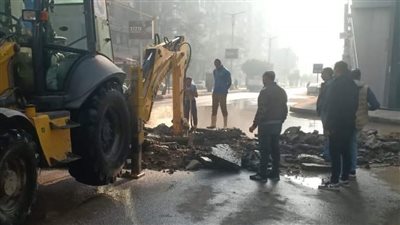 الجيزة تصلح كسر خط كومبرة وتعيد تشغيل المياه لفيصل والهرم