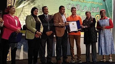 الصناعات والحرف المرتبطة بالنخيل جلسة بحثية في ختام ملتقى المأثورات الشعبية بالوادي الجديد (فيديو وصور)