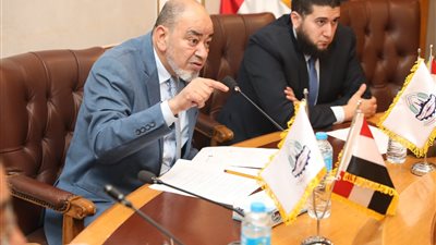 شعبة المستلزمات الطبية: رفع الحد الأدنى للأجور يضاعف الأعباء على المجتمع الصناعي