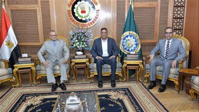 محافظ الدقهلية يستقبل مساعد وزير العدل بمبنى المحافظة (صور) 