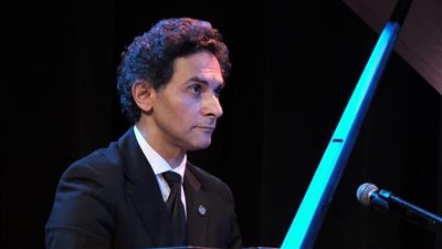 مؤلفات إيهاب عز الدين وأعمال عربية وغربية في الأوبرا