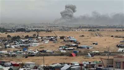 الوفد:  سيطرة إسرائيل على الجانب الفلسطيني لمعبر رفح انتهاك للقوانين الدولية 