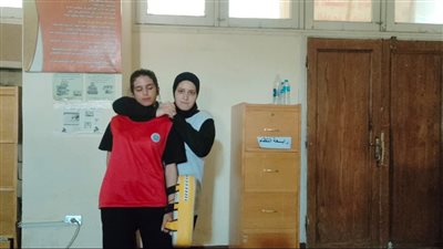 جامعة الفيوم تنظم ورشة عمل لتدريب الطالبات على فنون الدفاع عن النفس 