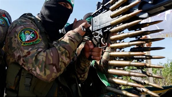 لأول مرة، حماس تبدي استعدادها لإلقاء السلاح والتحول إلى العمل السياسي "في حالة واحدة"